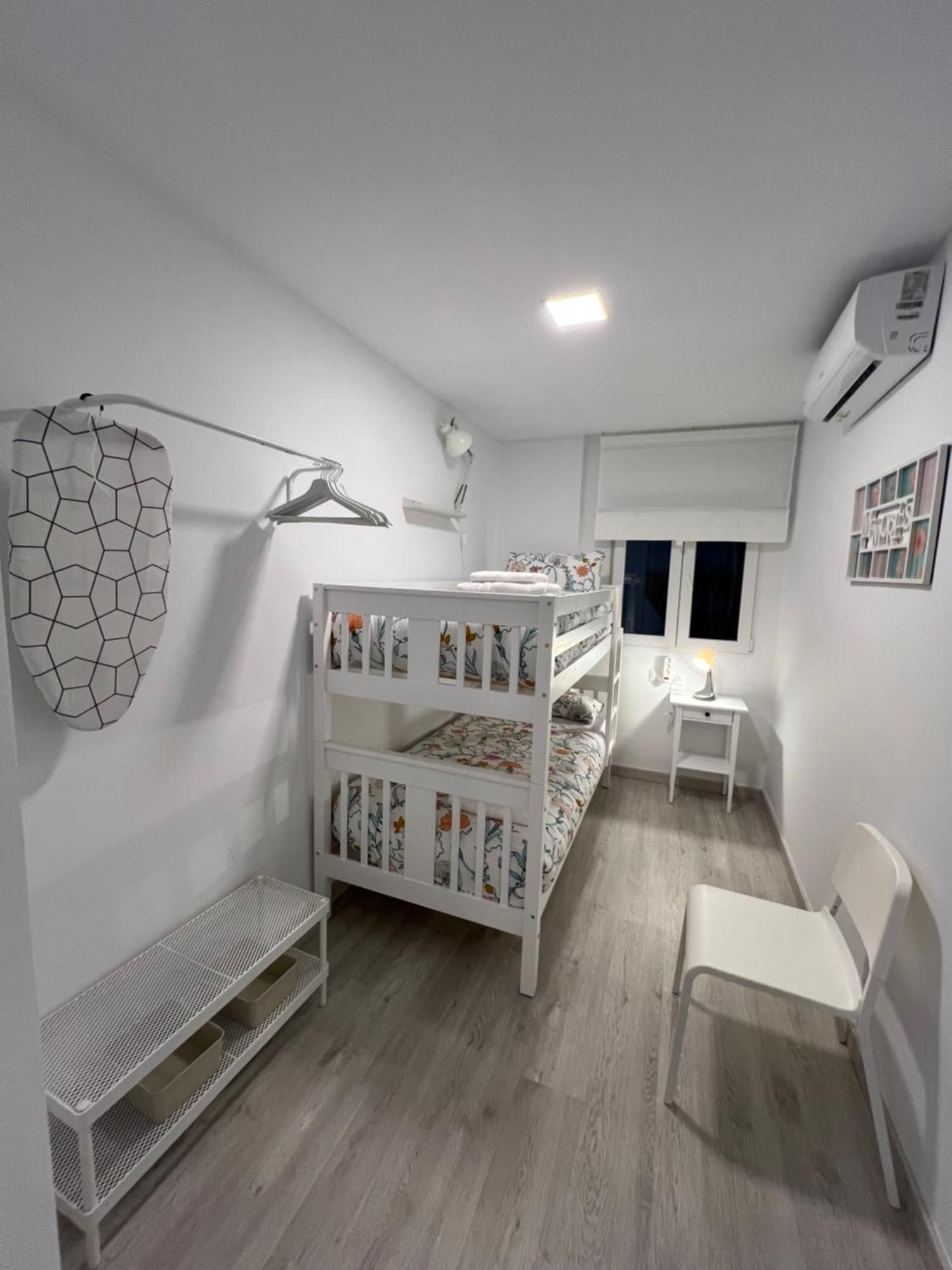 Nuestro Rincon Del Centro Historico Especial Grupos Terraza Parking Gratis 02 Leilighet Málaga Eksteriør bilde