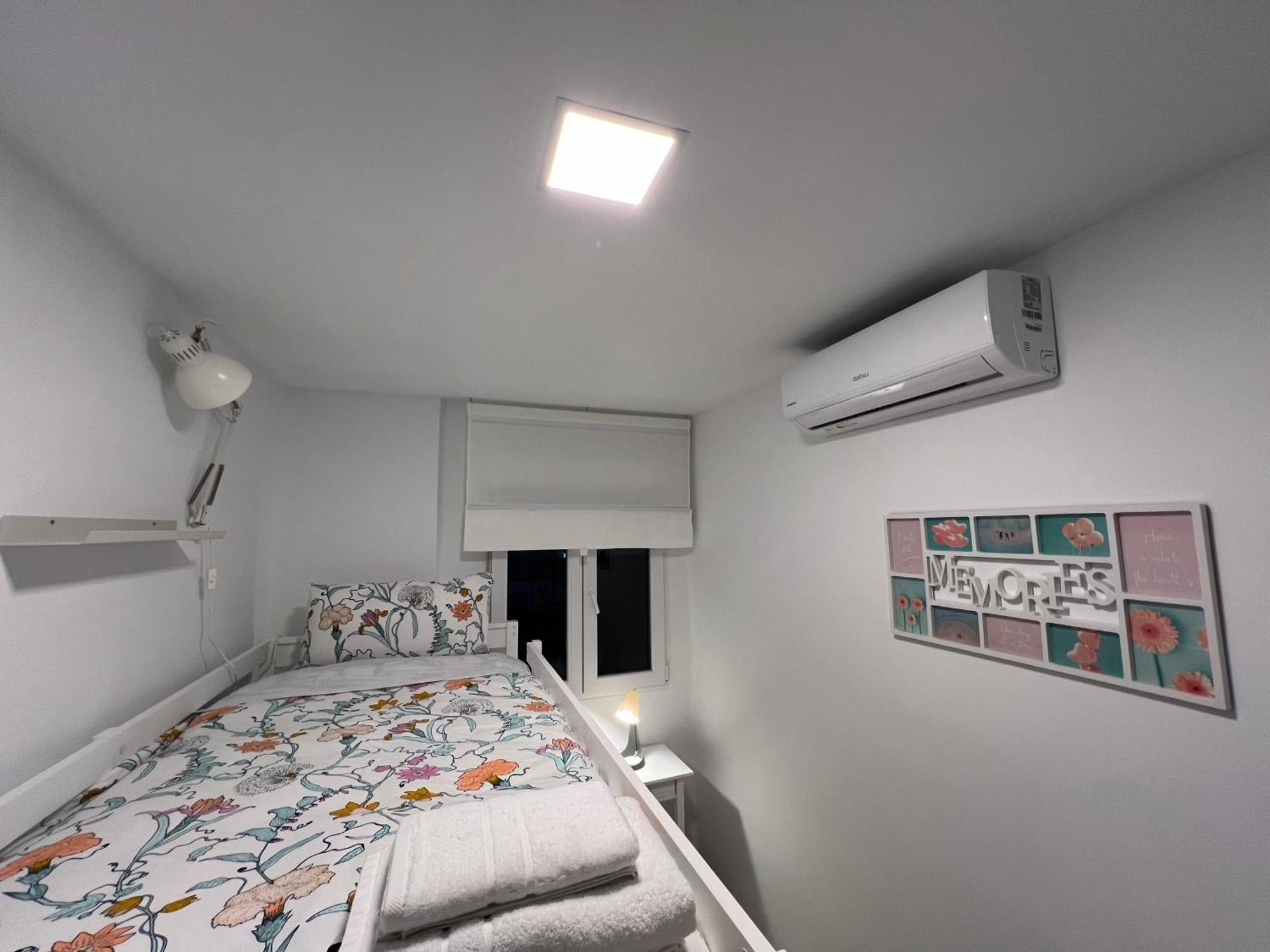 Nuestro Rincon Del Centro Historico Especial Grupos Terraza Parking Gratis 02 Leilighet Málaga Eksteriør bilde
