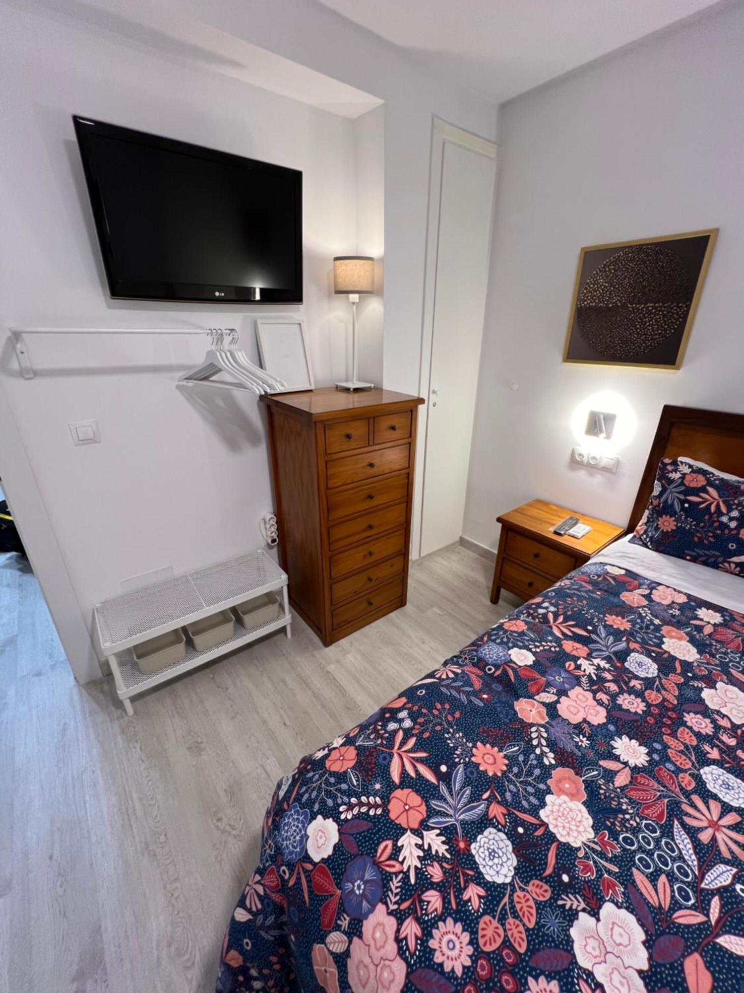Nuestro Rincon Del Centro Historico Especial Grupos Terraza Parking Gratis 02 Leilighet Málaga Eksteriør bilde